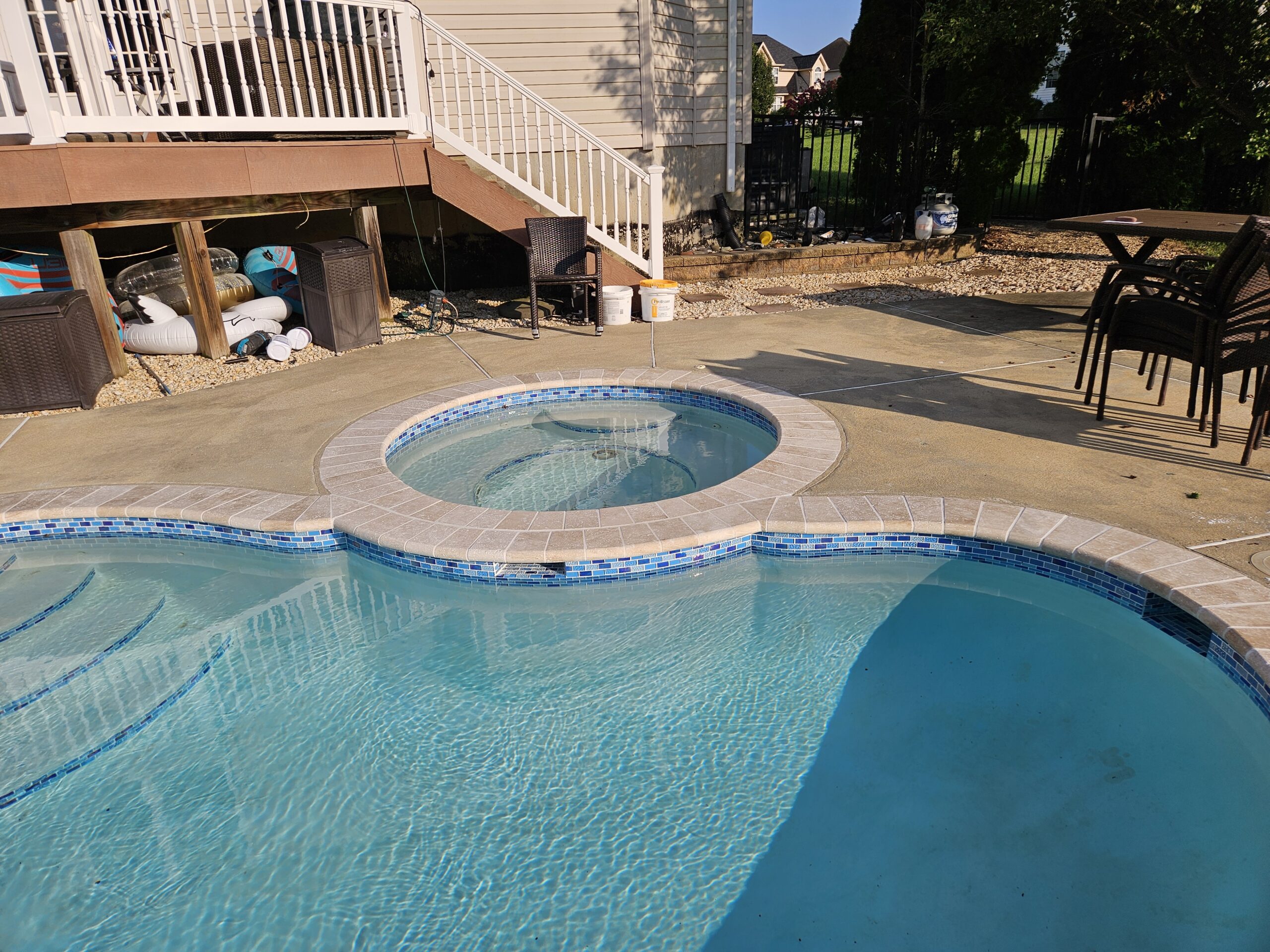 Middletown, de pool renovation with travertine coping and updated tile