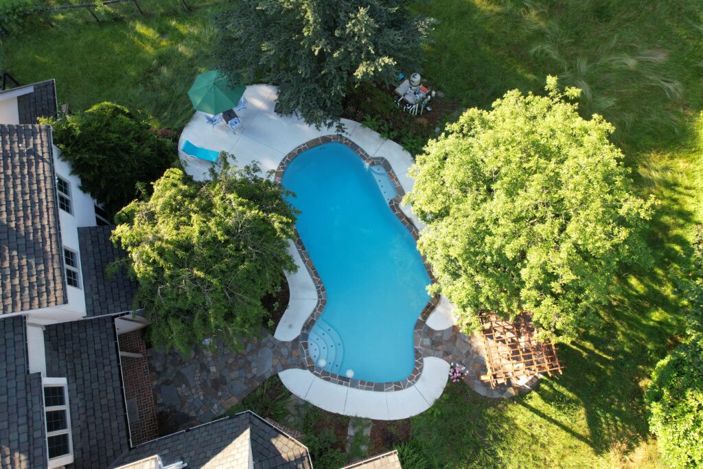 aquaterra pools & scapes