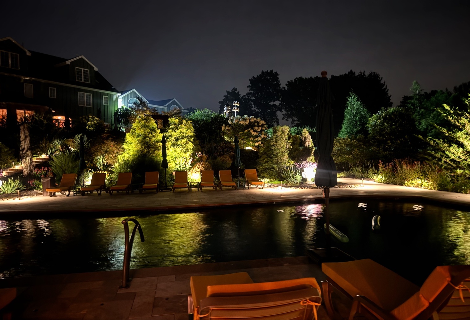 aquaterra pools & scapes